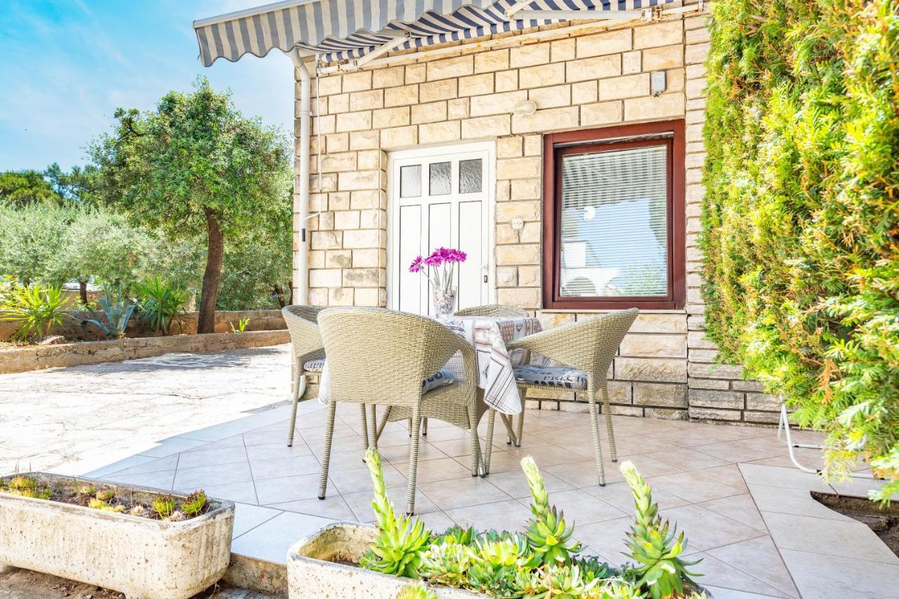 Apartmani Tatjana Novalja Dış mekan fotoğraf