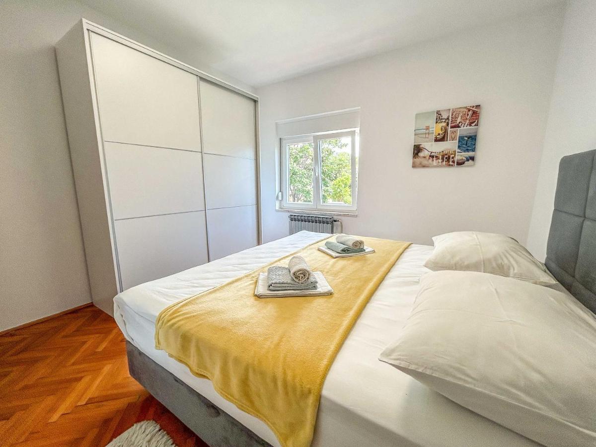 Apartmani Tatjana Novalja Dış mekan fotoğraf