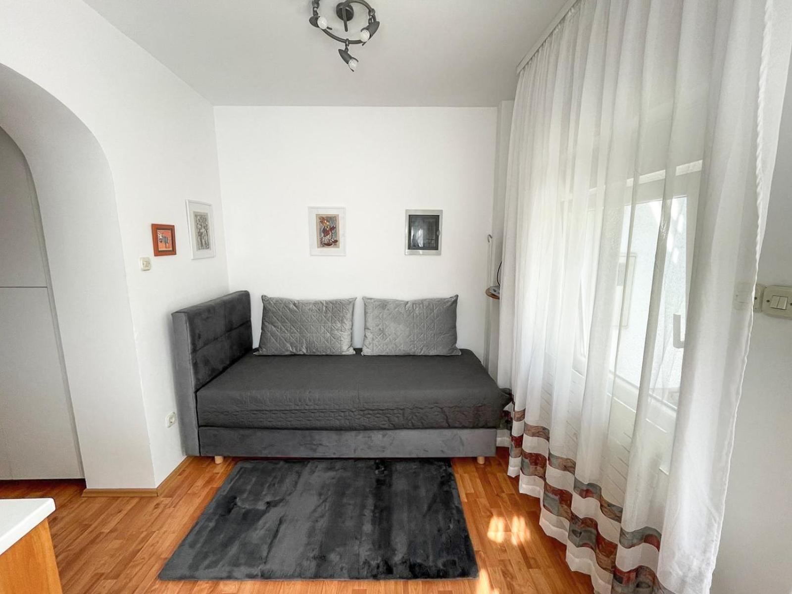 Apartmani Tatjana Novalja Dış mekan fotoğraf