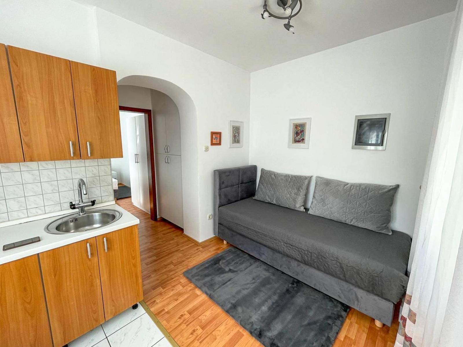 Apartmani Tatjana Novalja Dış mekan fotoğraf